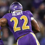 Derrick Henry Poised to Join Elite NFL Club with Unbelievable 7th 1,000-Yard, 10-TD Season—Can He Make History?