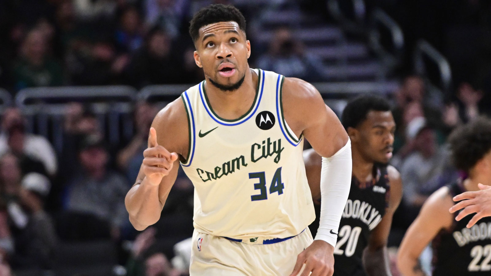 Giannis’ Summer Temptation: Why the Knicks Remain His Ultimate NBA Trade Destination Mystery