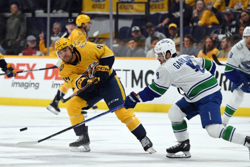 Inside Vancouver Canucks’ Bold Strategy: Why They’re Sitting Back While Rivals Scramble