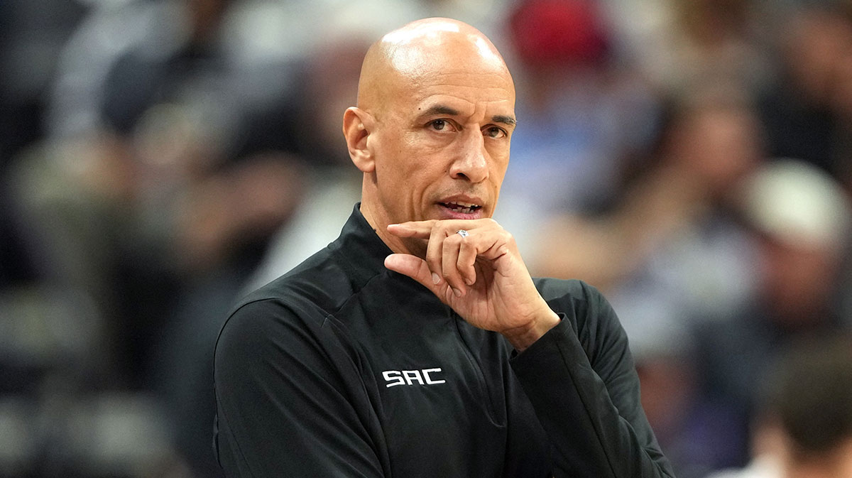 Kings HC Doug Christie Signals Surprising Shake-Up in Starting Lineup Following Rockets Defeat