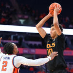 Tennessee vs. Louisville: The Ultimate Showdown You Can’t Miss – Where to Watch, Stream, and Beat the Odds!