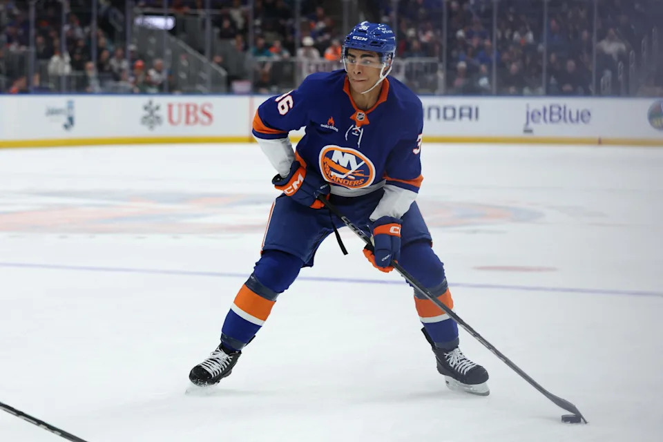 The Surprising Twist That Could Change Everything for Islanders and Travis Mitchell