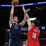 The Untold Defensive Secret Behind Tuomas Iisalo’s Grizzlies Surge Before the Holiday Stretch