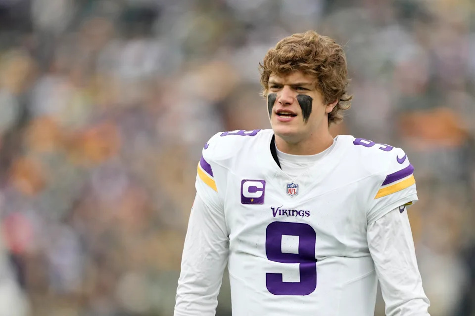 Will J.J. McCarthy’s Return Spark a Vikings Comeback, or Prolong Their Struggles?