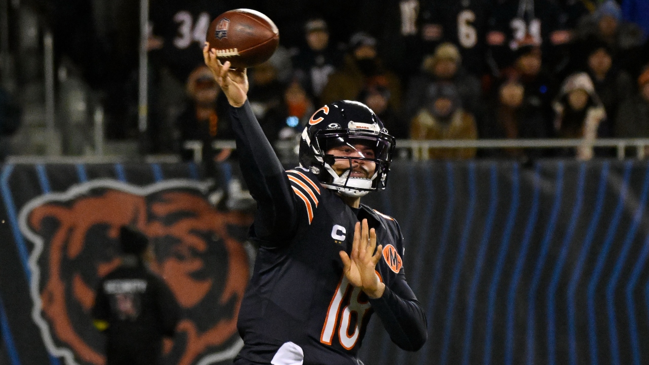 2026 NFL Divisional Showdowns: Which Dark Horse Will Upset Texans-Patriots and Rams-Bears?