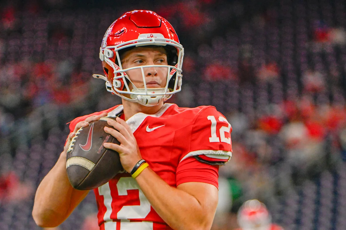 Former Houston QB Austin Carlisle Makes Surprising Transfer to ULM: What This Means for Both Teams