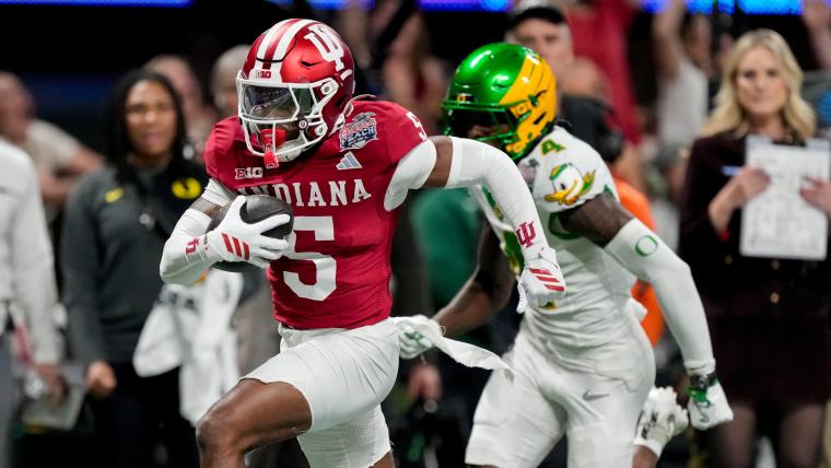 Indiana and Oregon Clash in 2026 College Football Playoff Semifinals: Who Will Shatter Expectations Tonight?