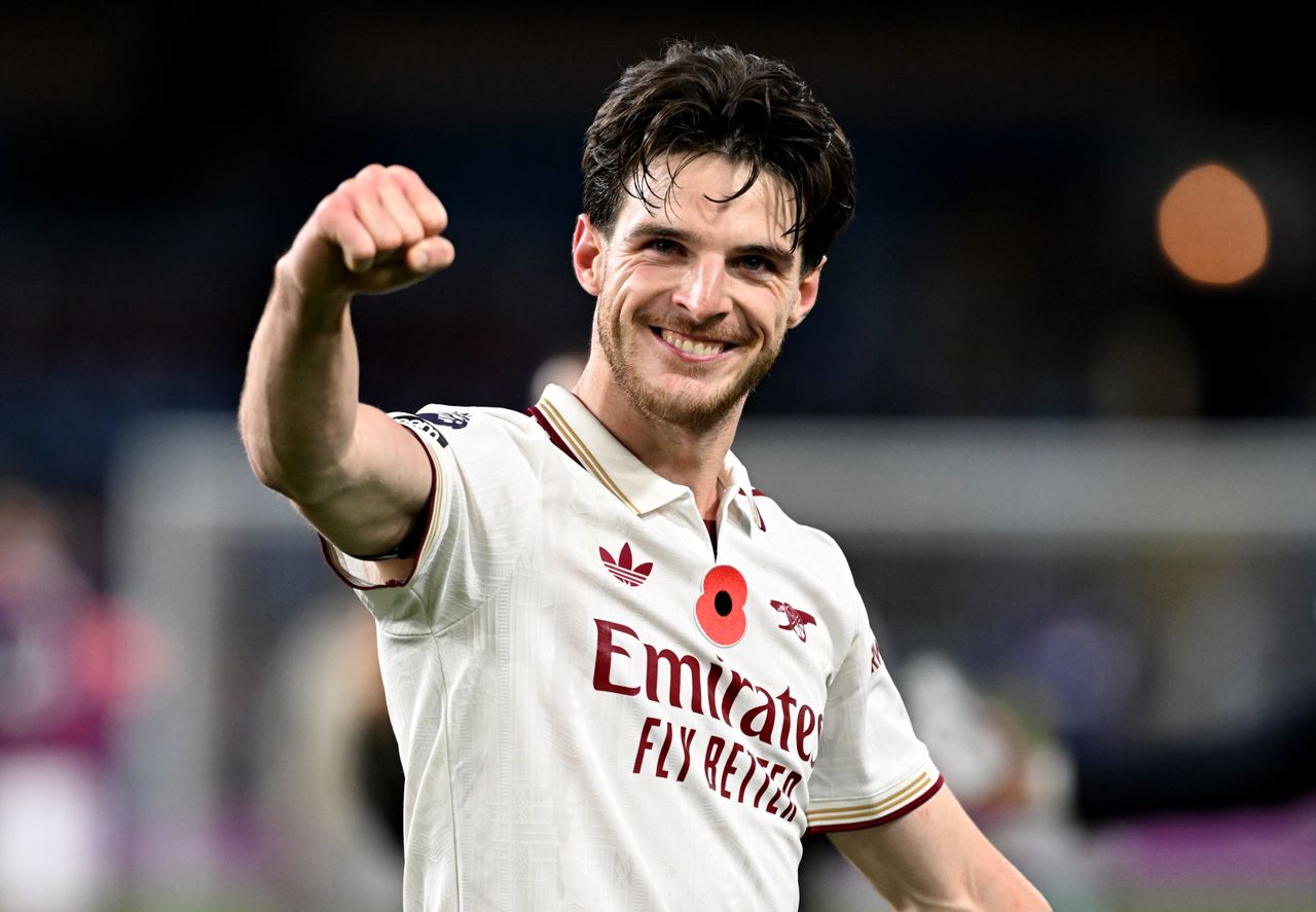 Inside the Tense Moment Between Declan Rice and Arsenal Coach Albert Stuivenberg—Mikel Arteta Breaks His Silence