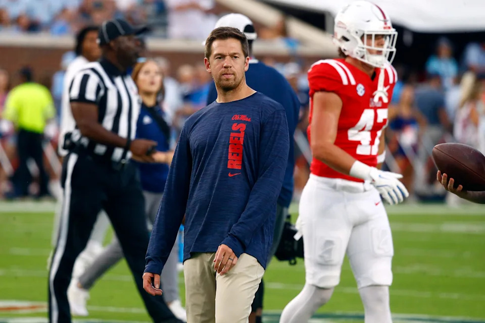 LSU Football OC Charlie Weis Faces Shocking NFL Choice That Could Change Everything