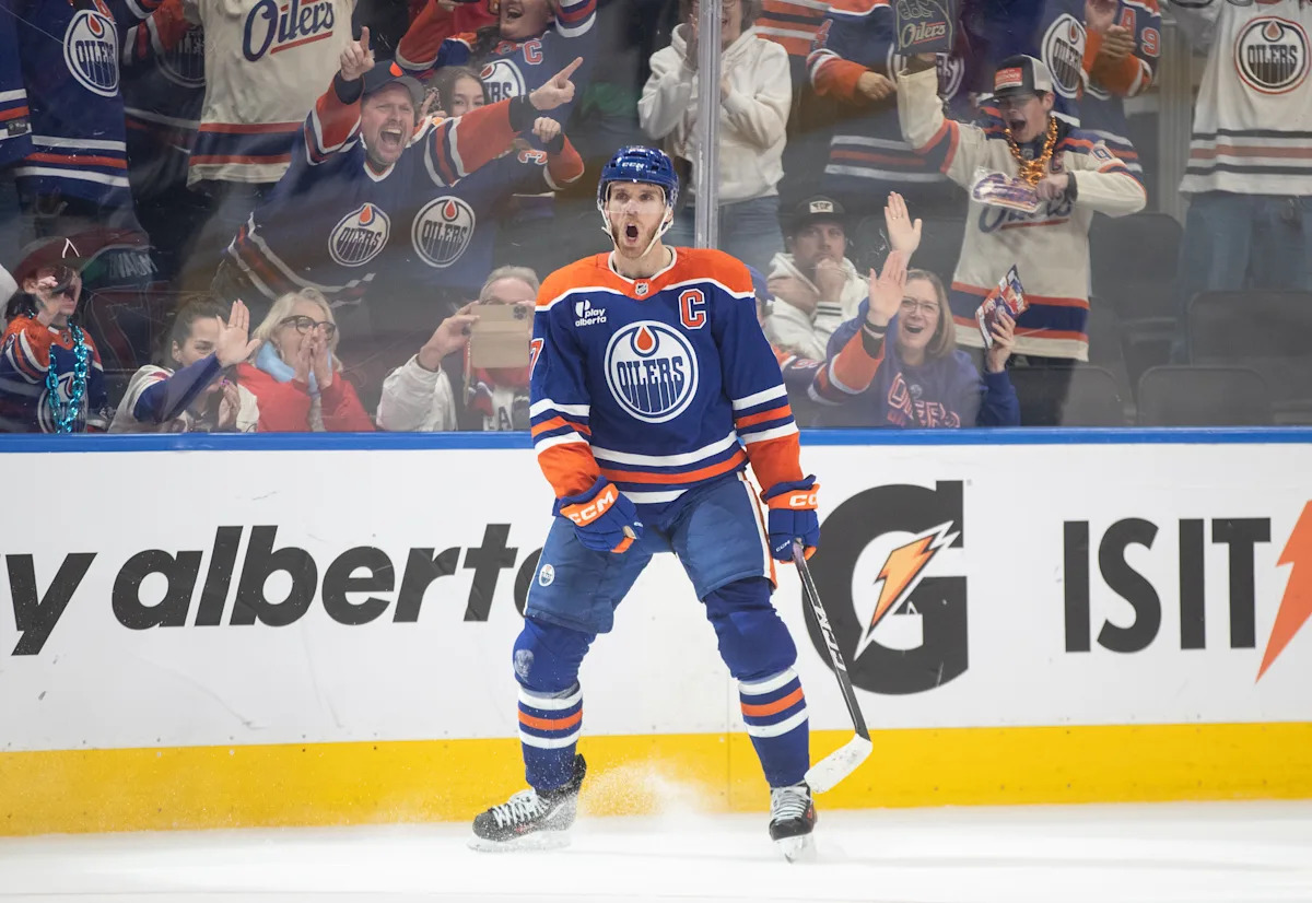 McDavid’s Overtime Magic and Bouchard’s Hat Trick Spark Nail-Biting Oilers Victory Over Capitals!