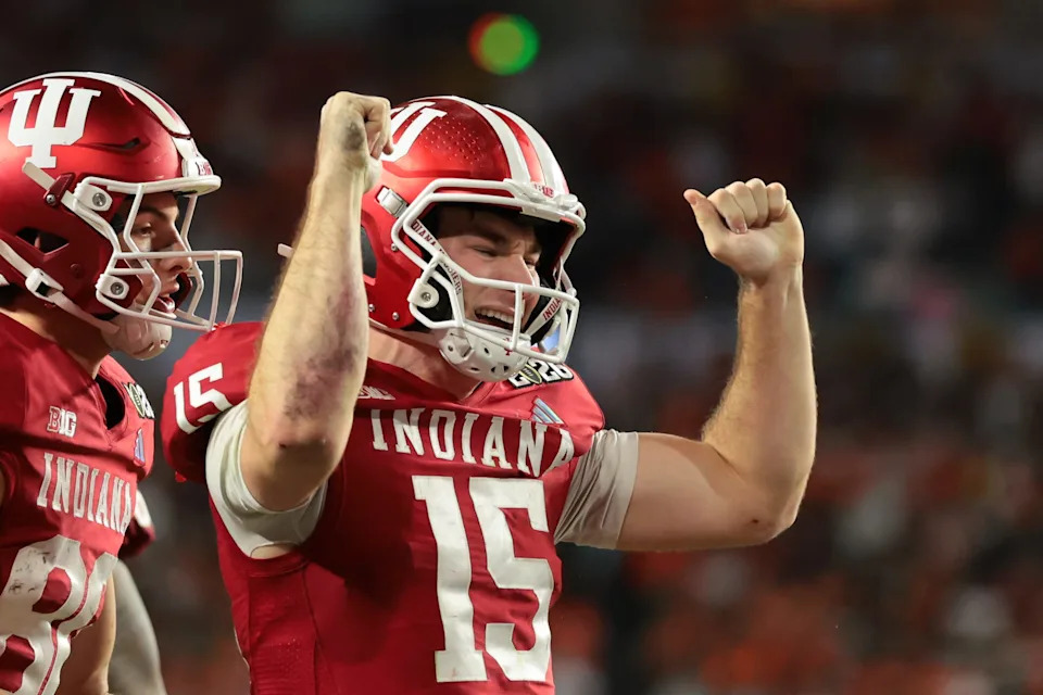 2026 NFL Team Rankings Revealed: Why the Steelers Plummet to Dead Last While the Dolphins Soar to the Top