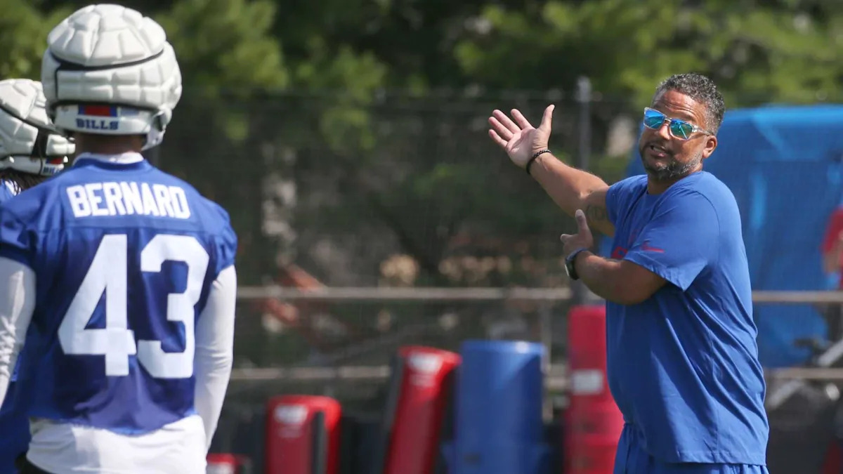 Al Holcomb's Unexpected Move to Raiders: What This Could Mean for Their Defense's Future