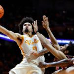 Ament's Explosive 2nd Half Ignites Tennessee's Stunning Triumph Over Ole Miss, Shocking Fans and Defying Expectations