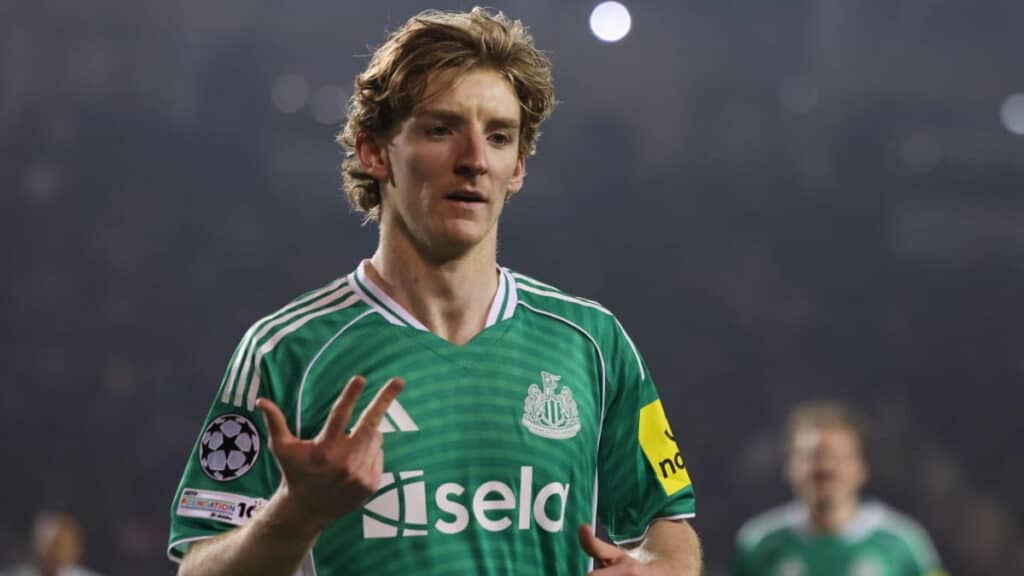 Eddie Howe’s Stunning Challenge to Newcastle: Can They Bounce Back from Champions League Disaster?