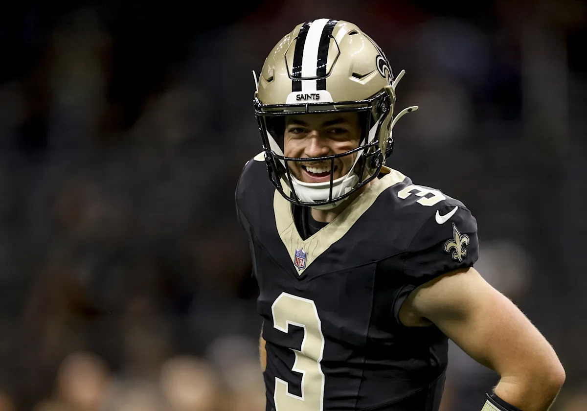 Jake Haener’s Surprise Move to the Chiefs: What This Means for the NFL’s Biggest Rivalries