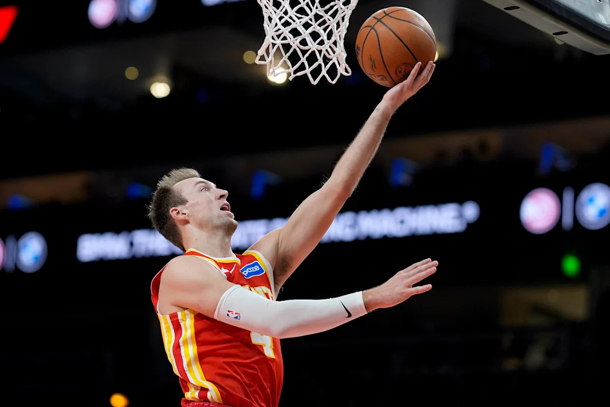 Lakers Make Bold Move, Snag Sharpshooter Kennard in Surprising Vincent Trade: What This Means for the Season