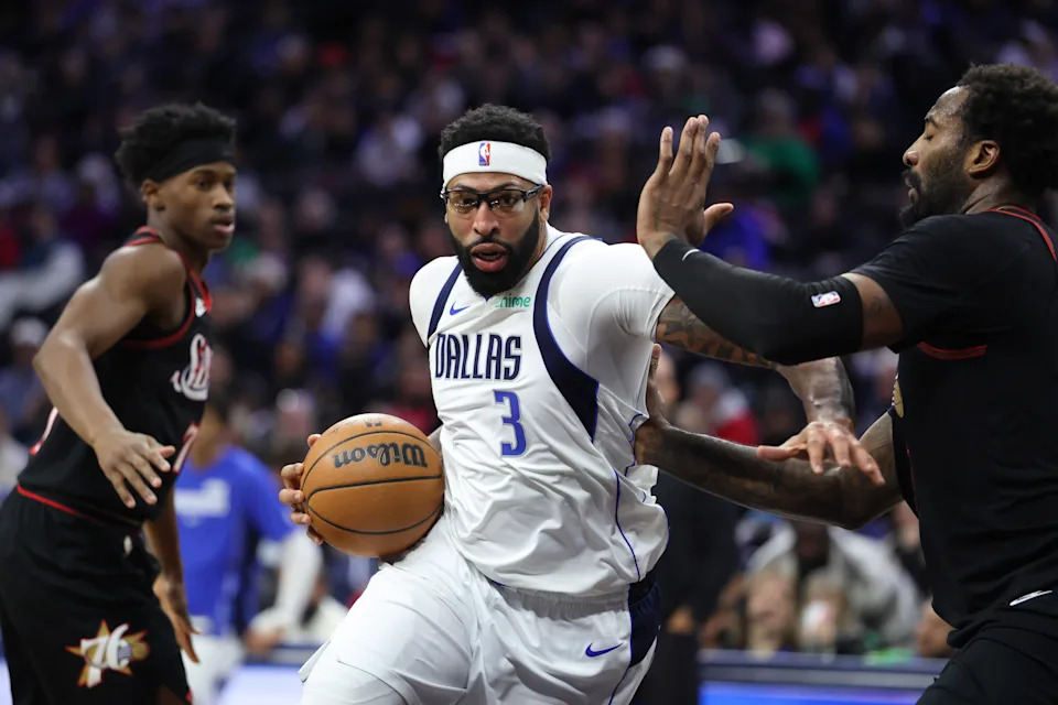 Luka Dončić's Injury Twist: Could the Lakers' Star Return Sooner Than Expected?