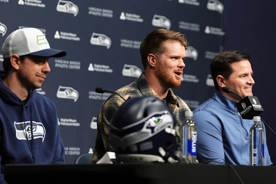 Seahawks Face High-Stakes Finale: Will Darnold and Kubiak’s Last Act Rewrite Their Legacy?