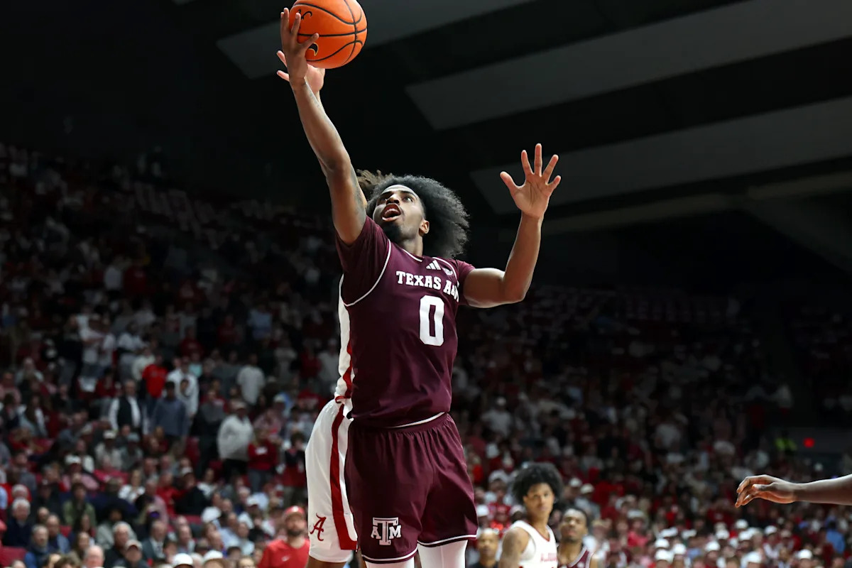 Texas A&M Senior Guard's Mysterious Knee Injury Revealed: Is He Finally Game-Ready?