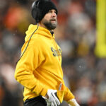 Unexpected Move: Former Steelers WR Coach Joins Rival AFC Team, Sparking Controversy