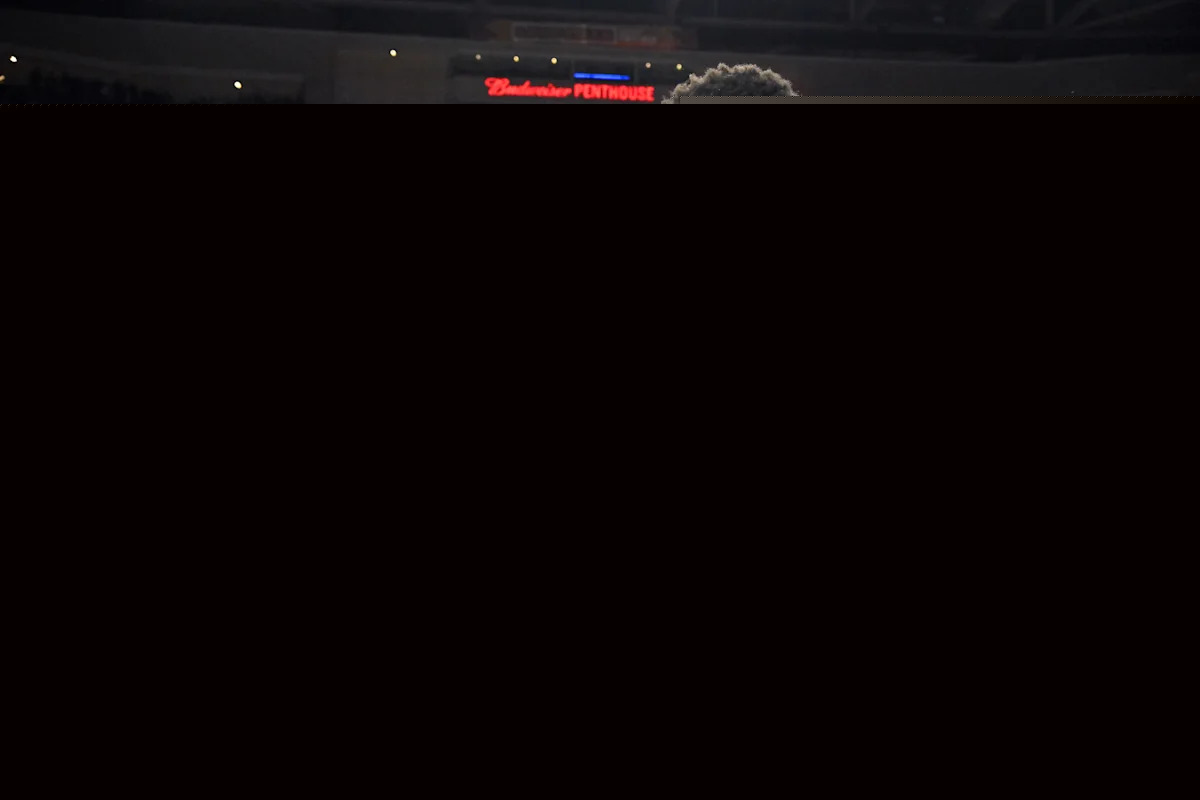 Cavaliers Fans Divided: Would a Giannis Trade Ignite the Team or Destroy It?