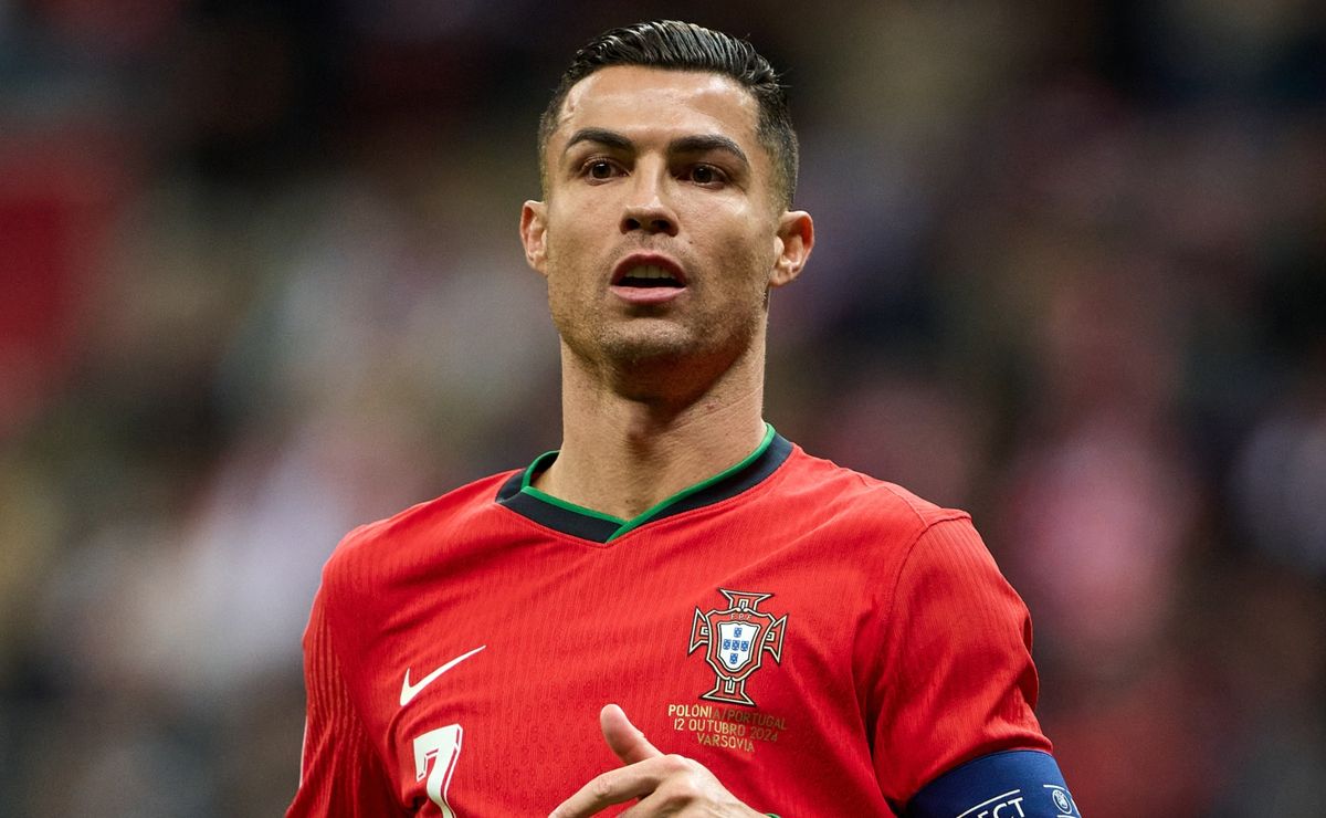 Could Cristiano Ronaldo's Era with Portugal End Sooner Than Expected? Roberto Martinez Drops a Bombshell.
