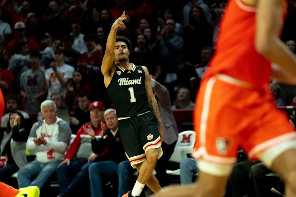 Joe Lunardi Delivers Stark Warning to Bruce Pearl: Can He Really Handle Bracketology?