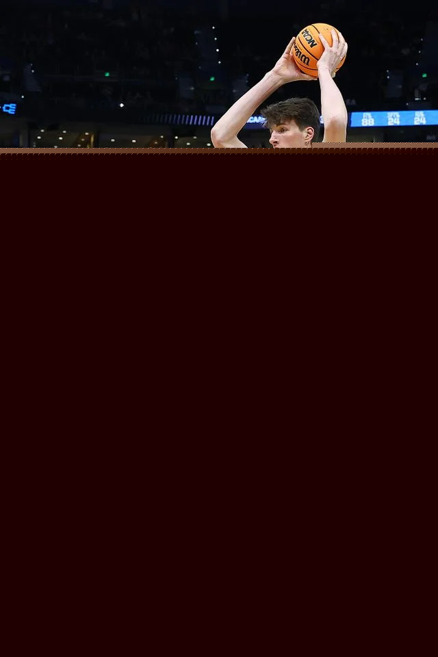 Meet Olivier Rioux: The Towering 7-Foot-9 Giant Shattering Records and Changing March Madness Forever!