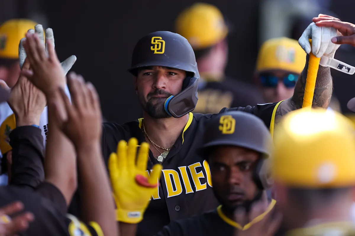 Nick Castellanos Ignites Padres’ Comeback – What He Did Next Will Shock You!