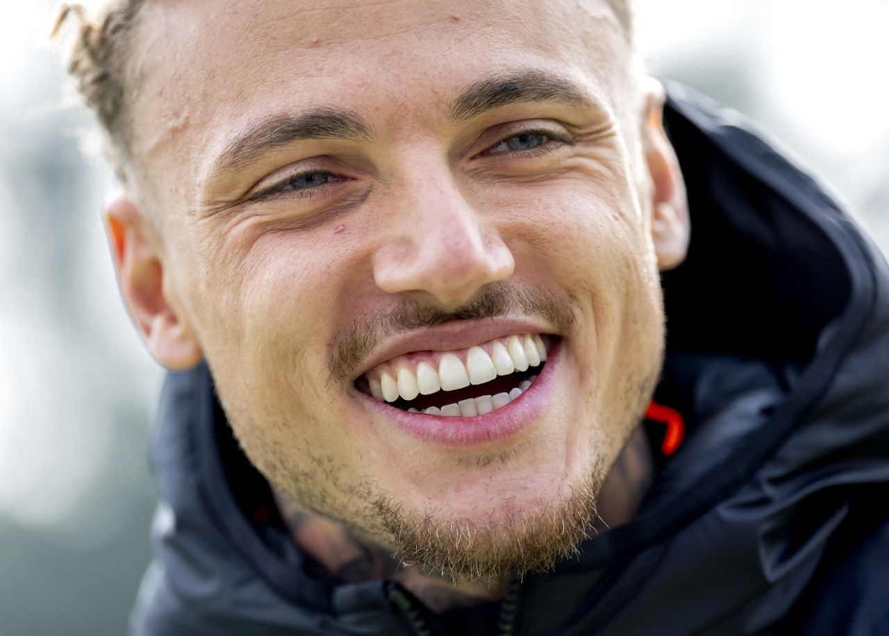 Noa Lang’s Stunning Reaction to Liverpool Thumb Injury Leaves Fans Speechless