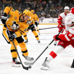 Red Wings vs. Penguins: Who Will Control the Ice in Tonight’s High-Stakes Duel?