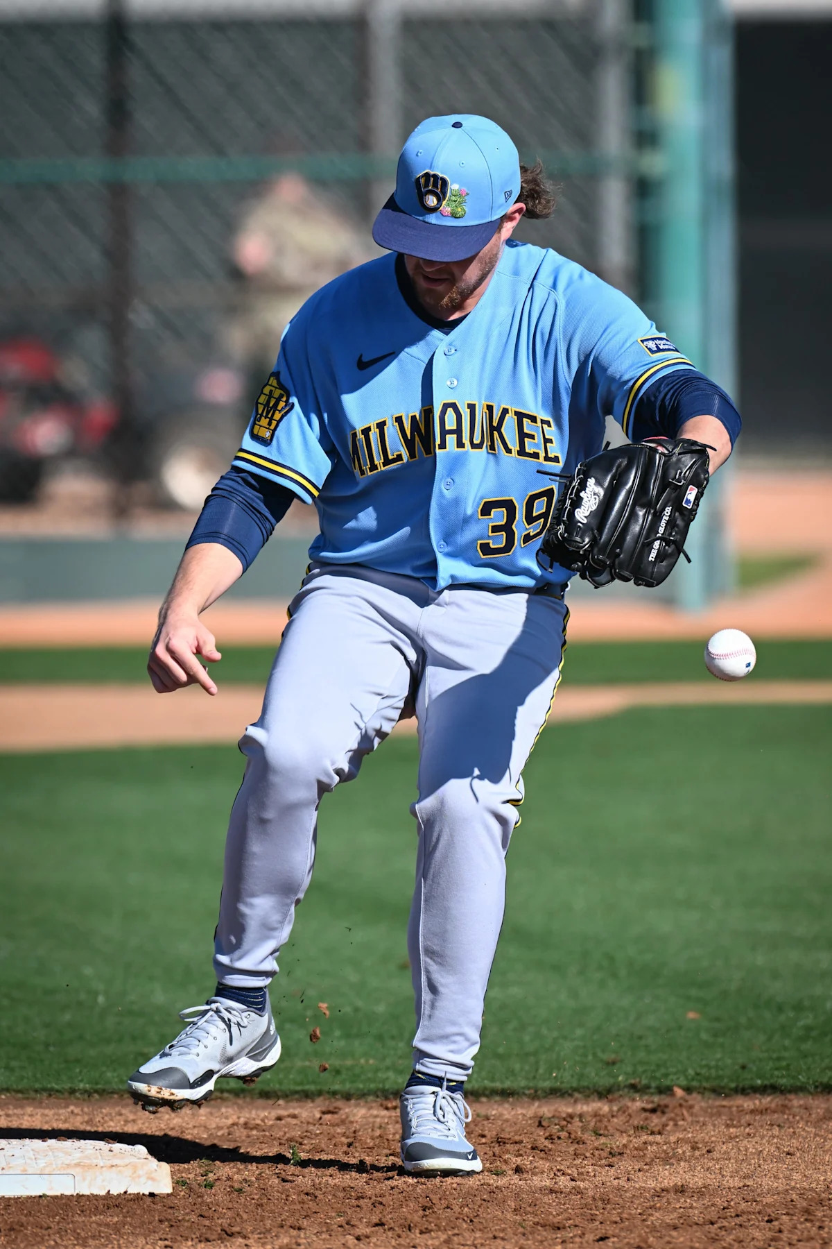 Spring Training Showdown: Can the Underdog Brewers Upset Rangers’ Early Dominance?