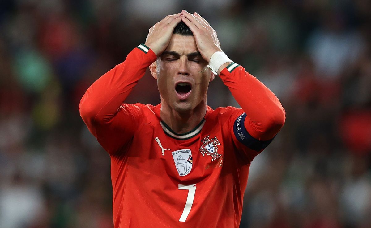 The Shocking Reason Behind Cristiano Ronaldo’s Absence in Portugal vs. Mexico at Estadio Azteca Today Revealed!