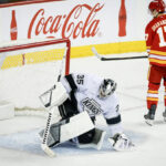 Yegor Sharangovich’s Last-Second Shootout Goal Stuns Kings, Flames Ride Surprise Streak to Victory