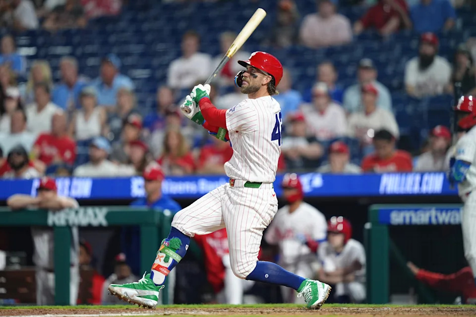 Braves Battle Phillies in High-Stakes Showdown: Who Will Claim Victory on 4/18?