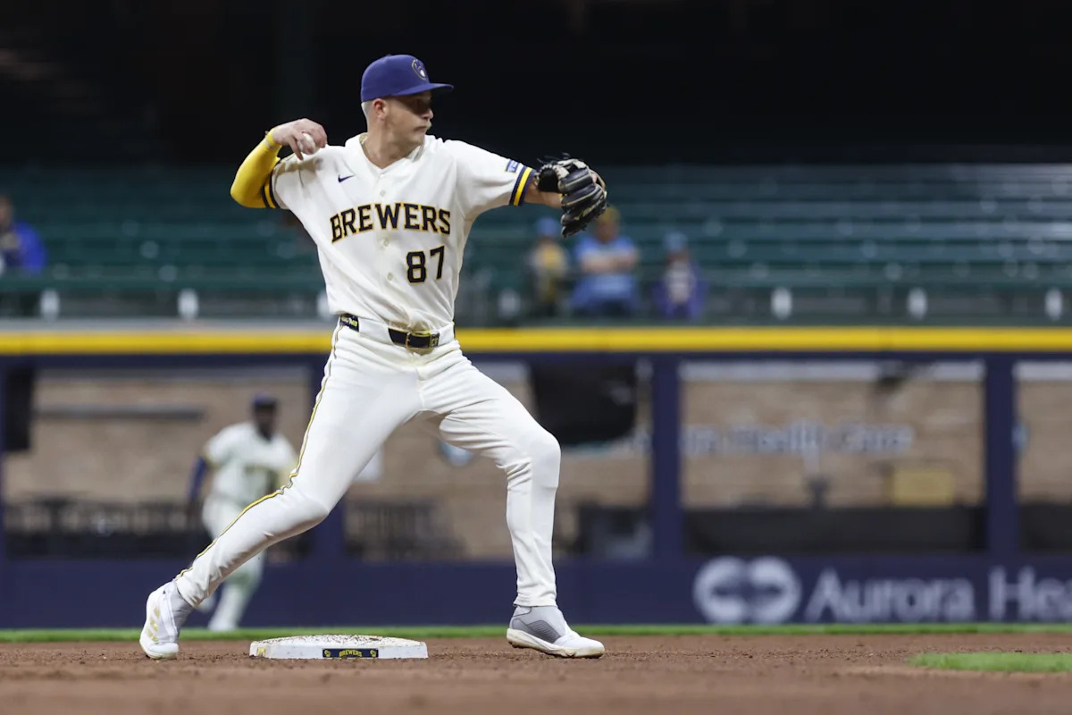 Brewers Lock In Rising Star Cooper Pratt with Jaw-Dropping Contract Extension—What’s Next for the Phenomenal Talent?