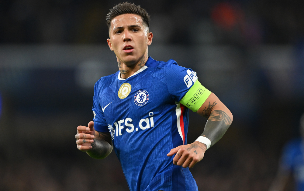 Chelsea vs Manchester United: The High-Stakes Clash That Could Make or Break Their Champions League Dreams