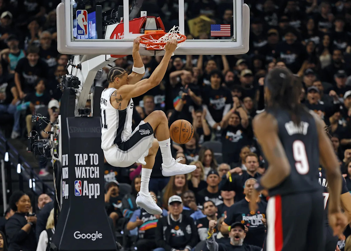 Clash of Titans: Can the San Antonio Spurs Outsmart the Portland Trail Blazers in Game 3?
