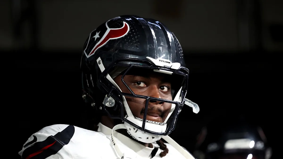 Could Kenyon Green Be the Buccaneers' Secret Weapon on the Offensive Line?