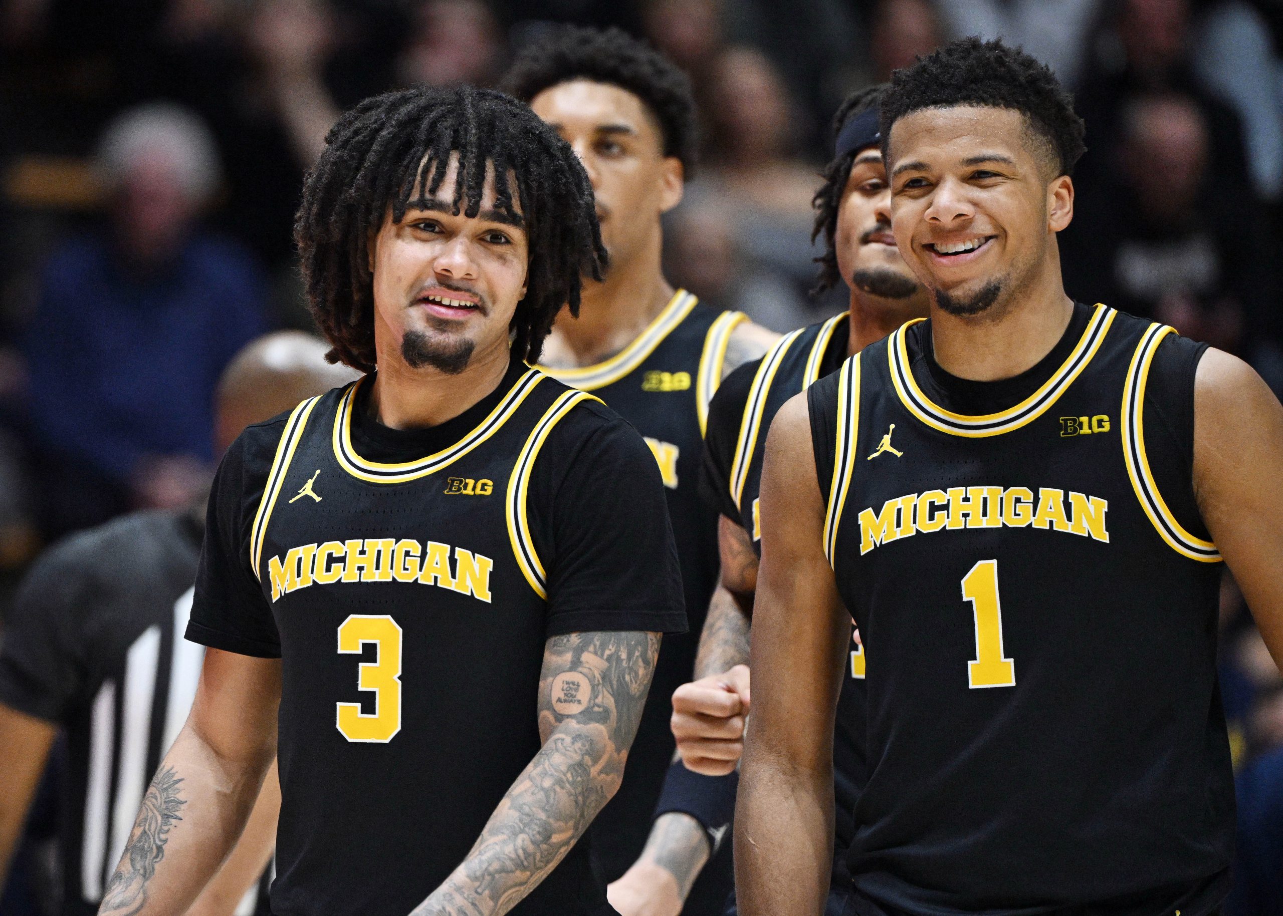 Epic Showdown Unfolds: Can Michigan Shatter Arizona’s Reign in College Hoops?