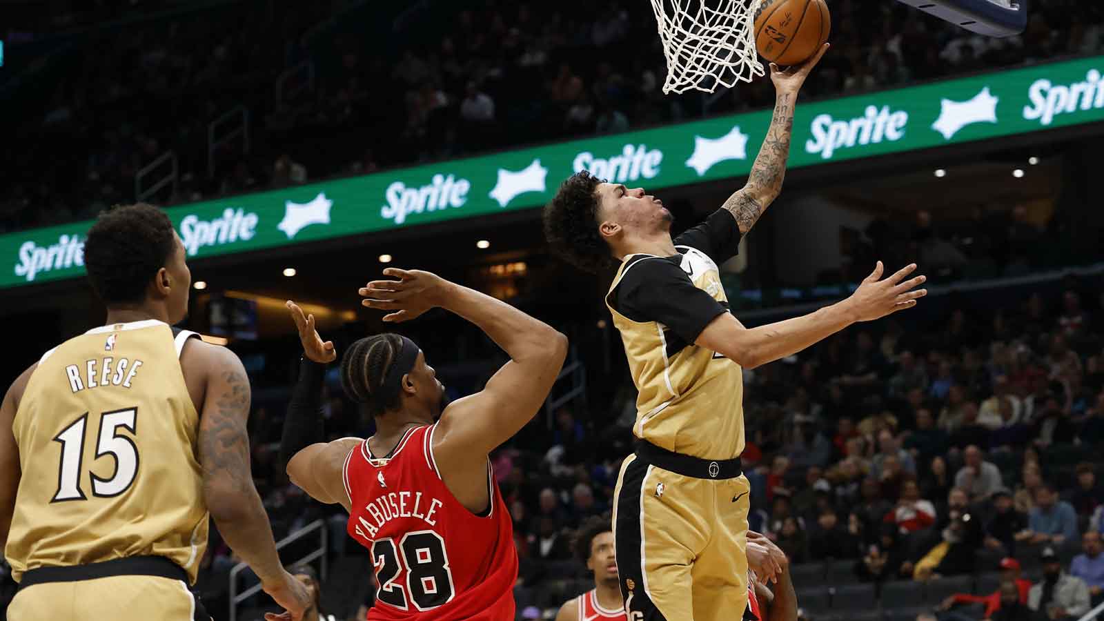 Guerschon Yabusele's Sudden Exit: What His Shoulder Injury Means for Bulls' Fate Against Wizards