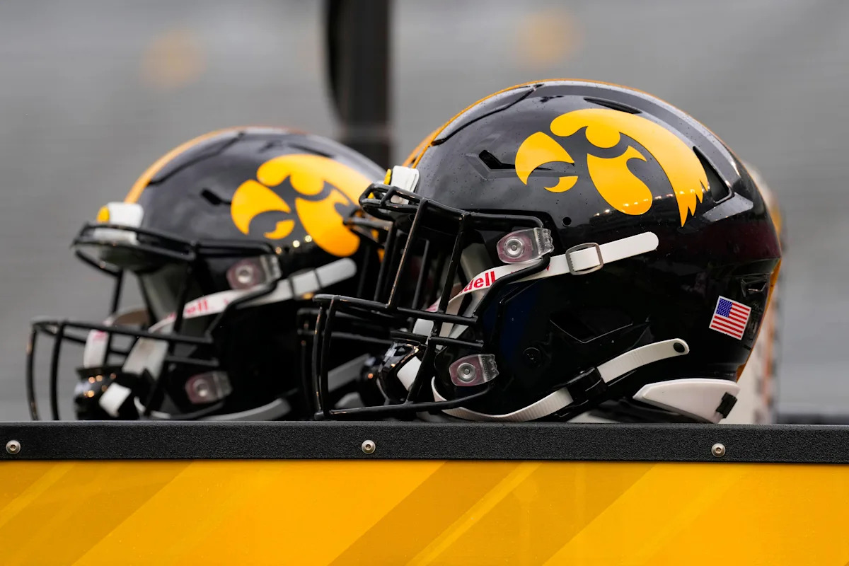 Iowa Football Shakes Up 2027 Recruiting Battle by Offering Michigan Commit OL Star