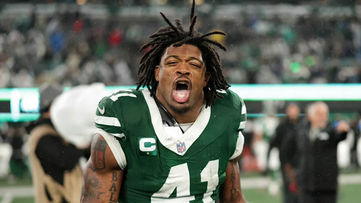 Jets LB Marcelino McCrary-Ball Signs Tender: What This Means for the Team’s Surprising Future
