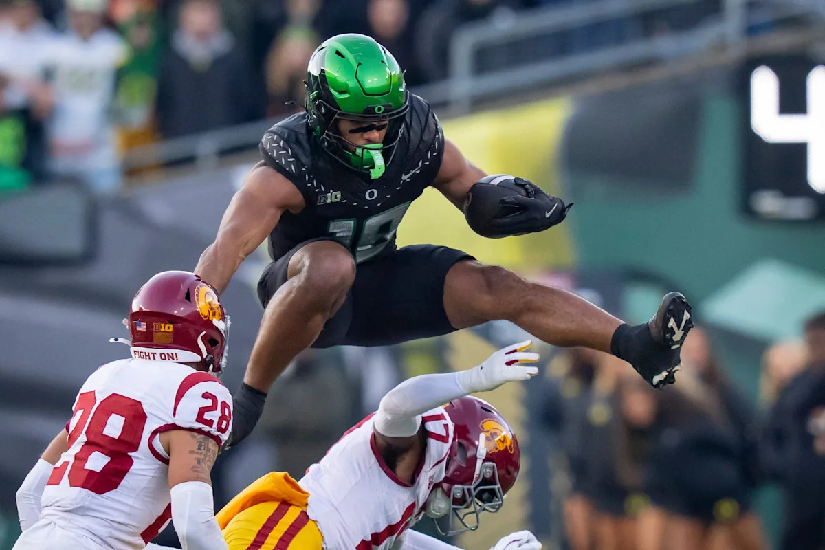 Kenyon Sadiq: The Oregon TE Poised to Shake Up the NFL Draft—What Scouts Are Saying Will Surprise You