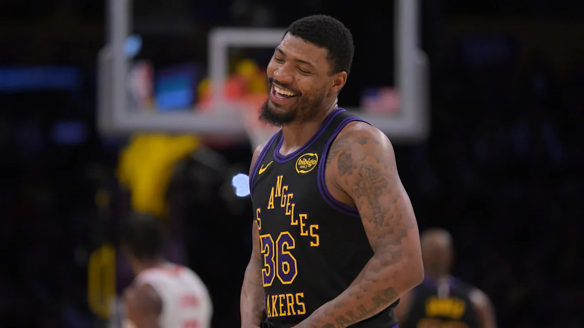 LeBron Shines Against Durant, But Unexpected Heroes Smart and Kennard Hold the Key to Lakers’ Shocking 2-0 Lead Over Rockets