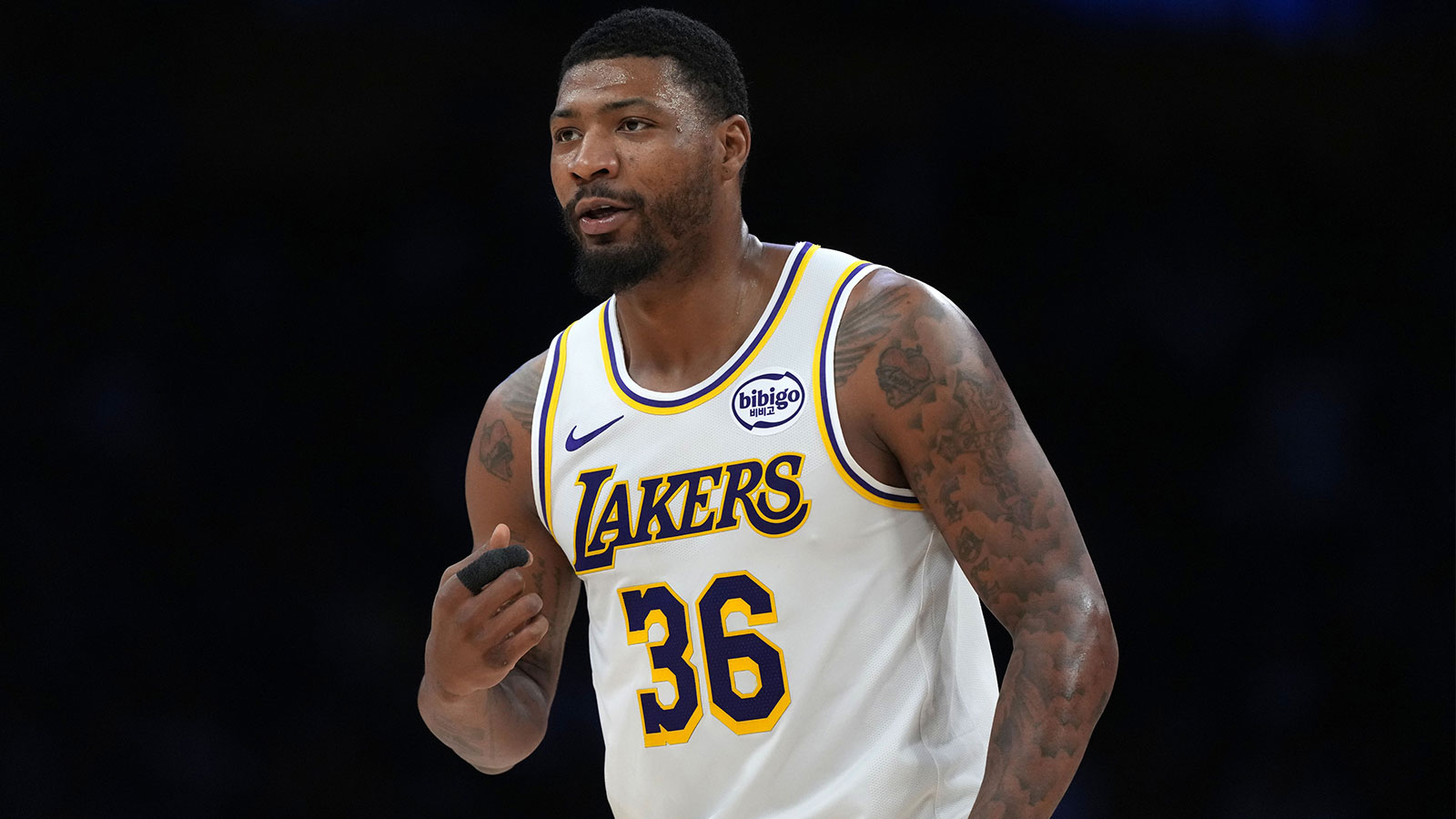 Marcus Smart Unleashes Relentless Fury to Silence Houston’s Playoff Ambitions Against Lakers
