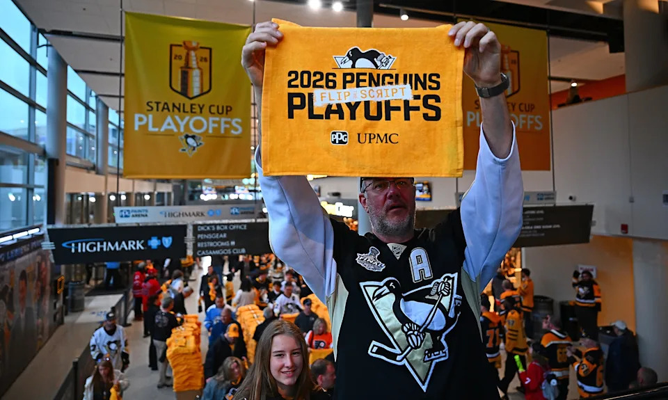 Martinook’s Miss Turns to Miracle: How He Sealed a Heart-Stopping 2OT Victory for the Hurricanes