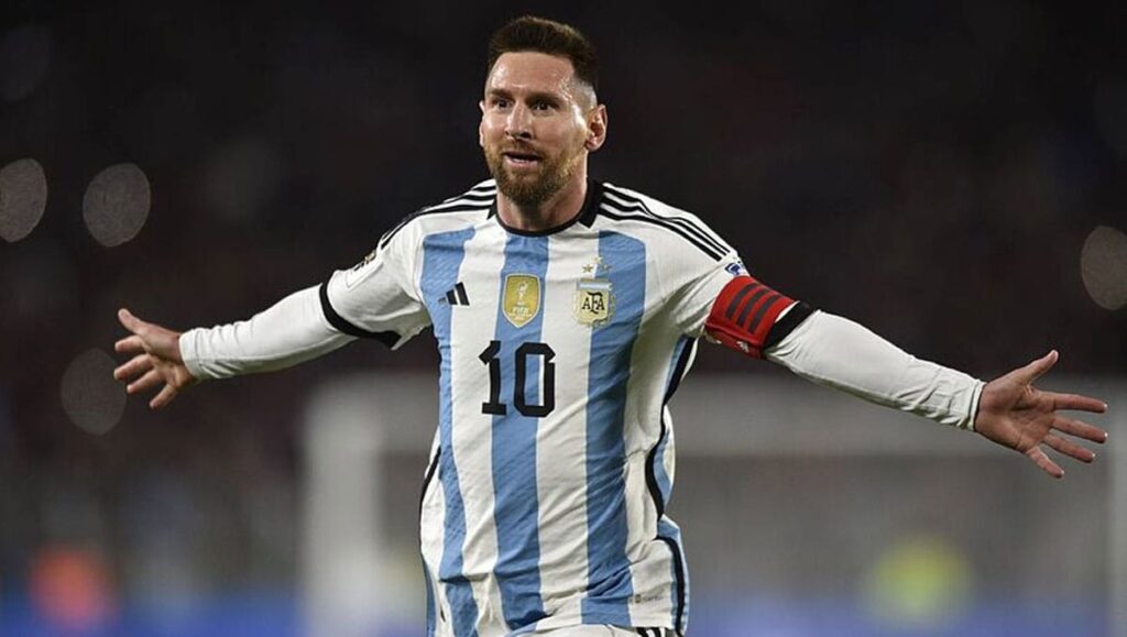 Messi’s World Cup Decision Looms: What Scaloni’s Cryptic Remarks Reveal About Argentina Star’s Future