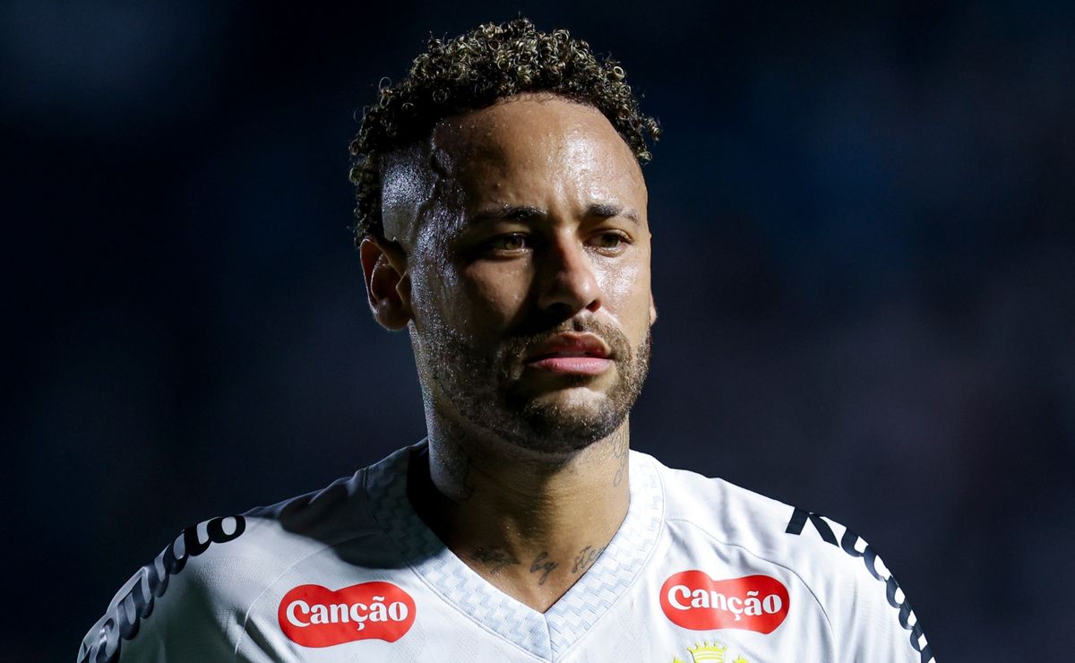 Neymar Faces Fierce Argentine Showdown in Copa Sudamericana: “We’re Coming for Him”