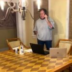 Patriots’ Mike Vrabel Breaks Silence on Controversial Photos with Dianna Russini: What Happened Behind Closed Doors?